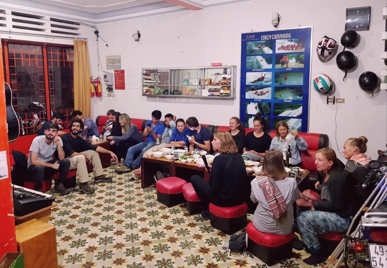 Tiny Tigers Hostel ดาลัด ภายนอก รูปภาพ