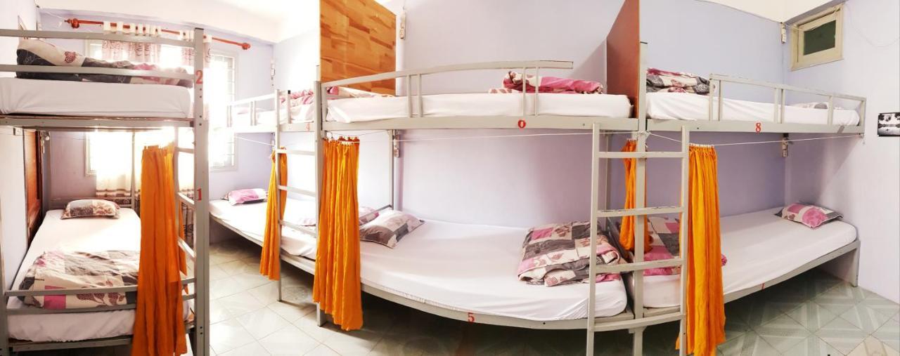 Tiny Tigers Hostel ดาลัด ภายนอก รูปภาพ