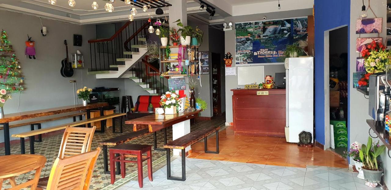 Tiny Tigers Hostel ดาลัด ภายนอก รูปภาพ