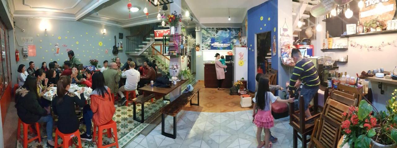 Tiny Tigers Hostel ดาลัด ภายนอก รูปภาพ