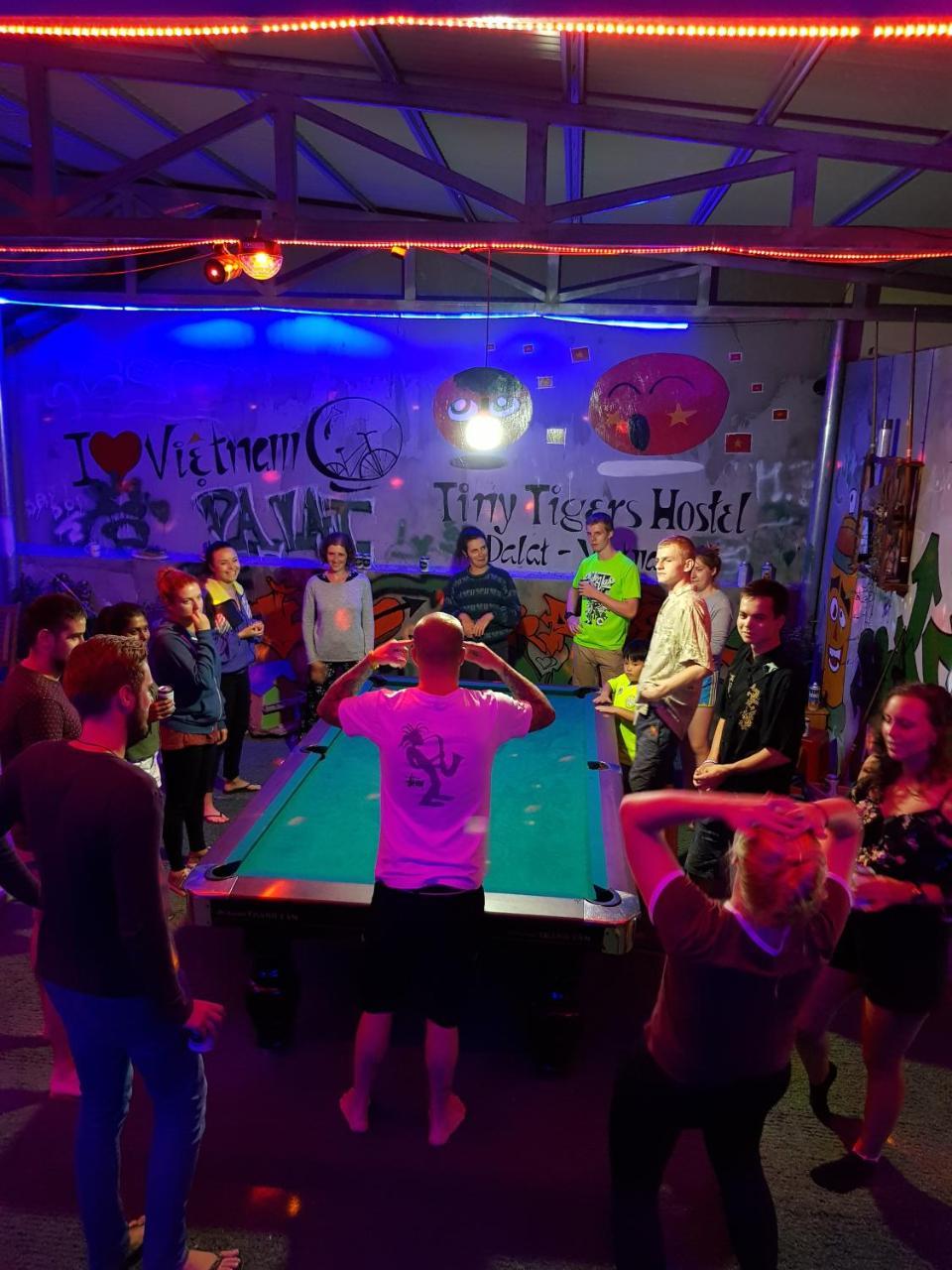 Tiny Tigers Hostel ดาลัด ภายนอก รูปภาพ